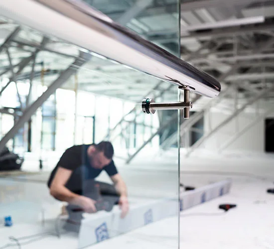 Brampton highly skilled glass repair technicians