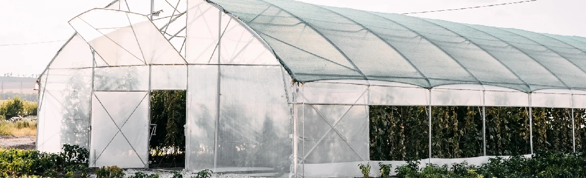 Safe And Reliable Glass Greenhouse in Churchville