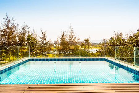 Cost of Glass Pool Fence Repair in Brampton