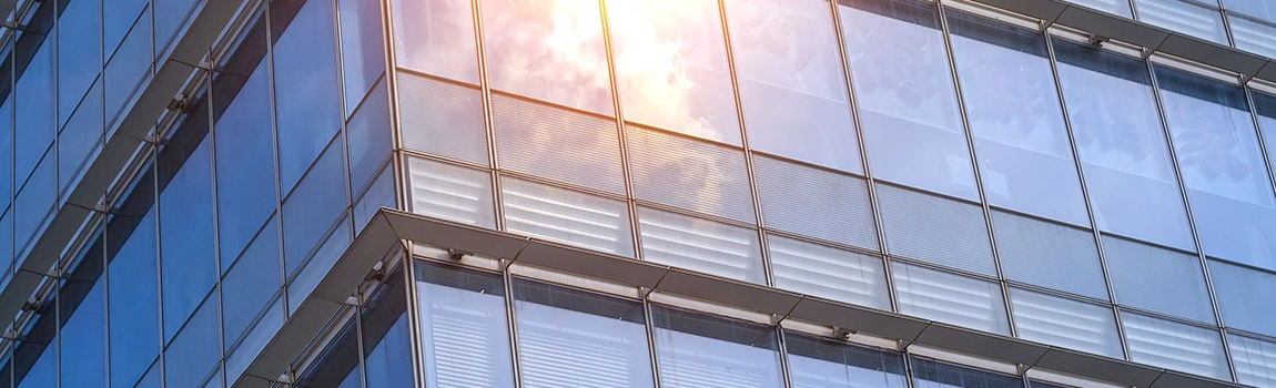 UV-Resistant Glass Experts in Bramalea